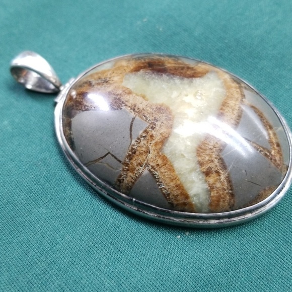Large Agate and sterling pendant - Picture 3 of 6